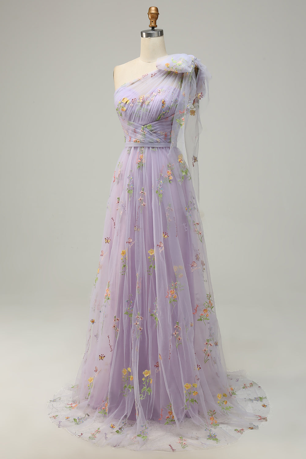 Robe longue de bal noire asymétrique à broderies de coupe trapèze