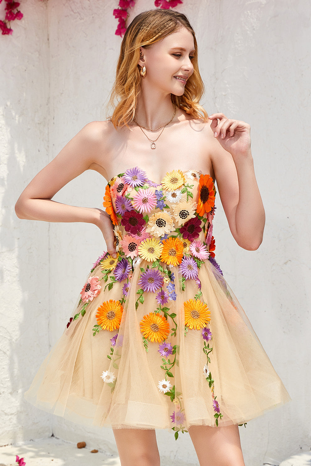 Robe de remise de diplôme bustier champagne avec fleurs en 3D