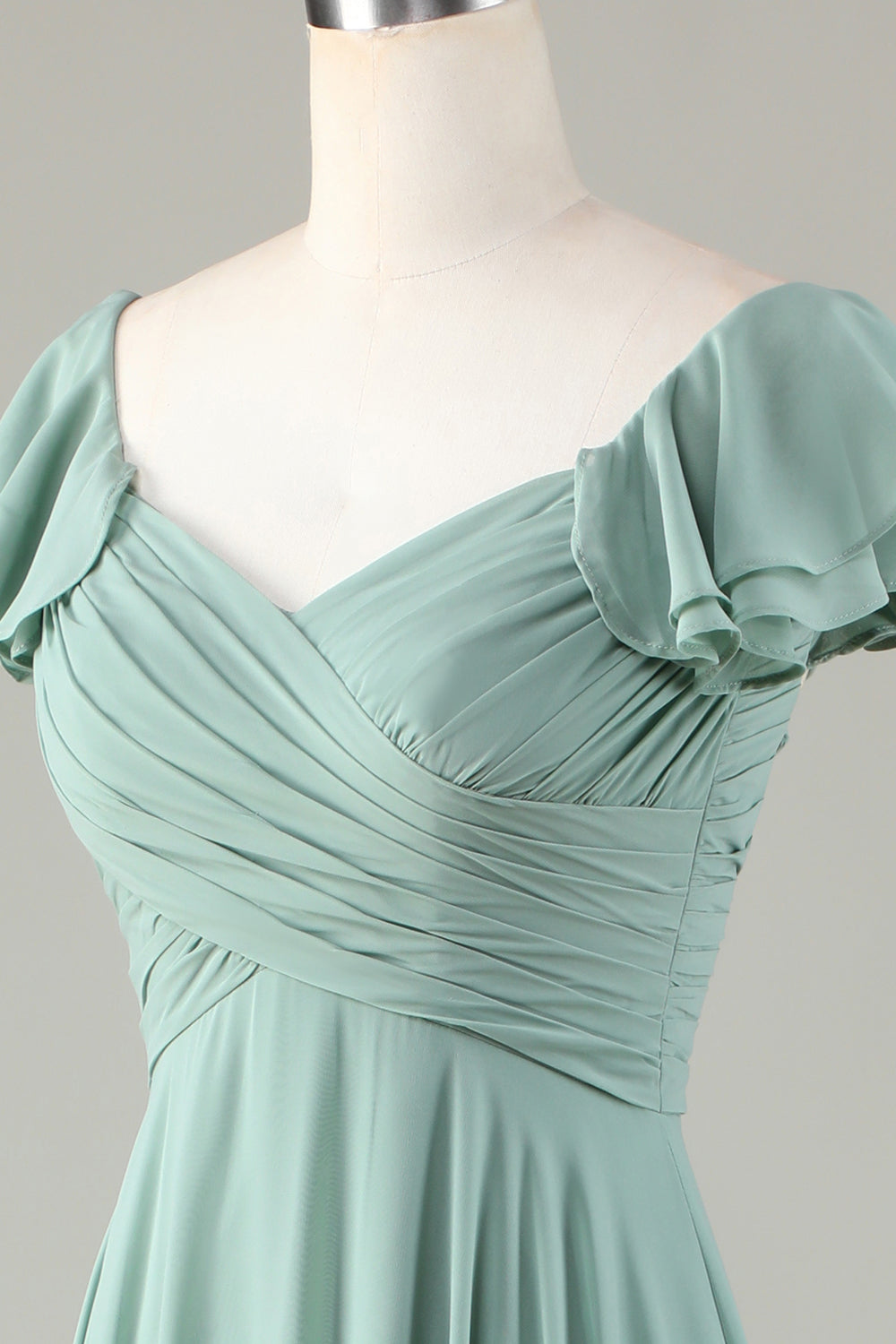 Robe de demoiselle d'honneur matcha à lacets au dos avec volants