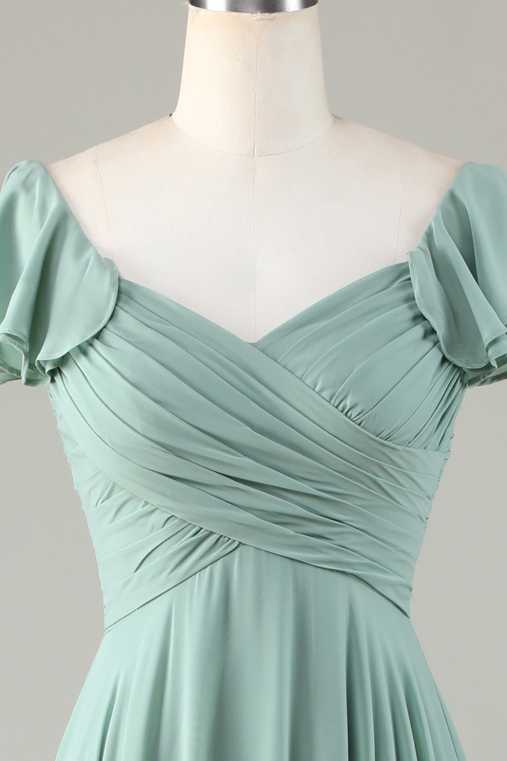 Robe de demoiselle d'honneur matcha à lacets au dos avec volants