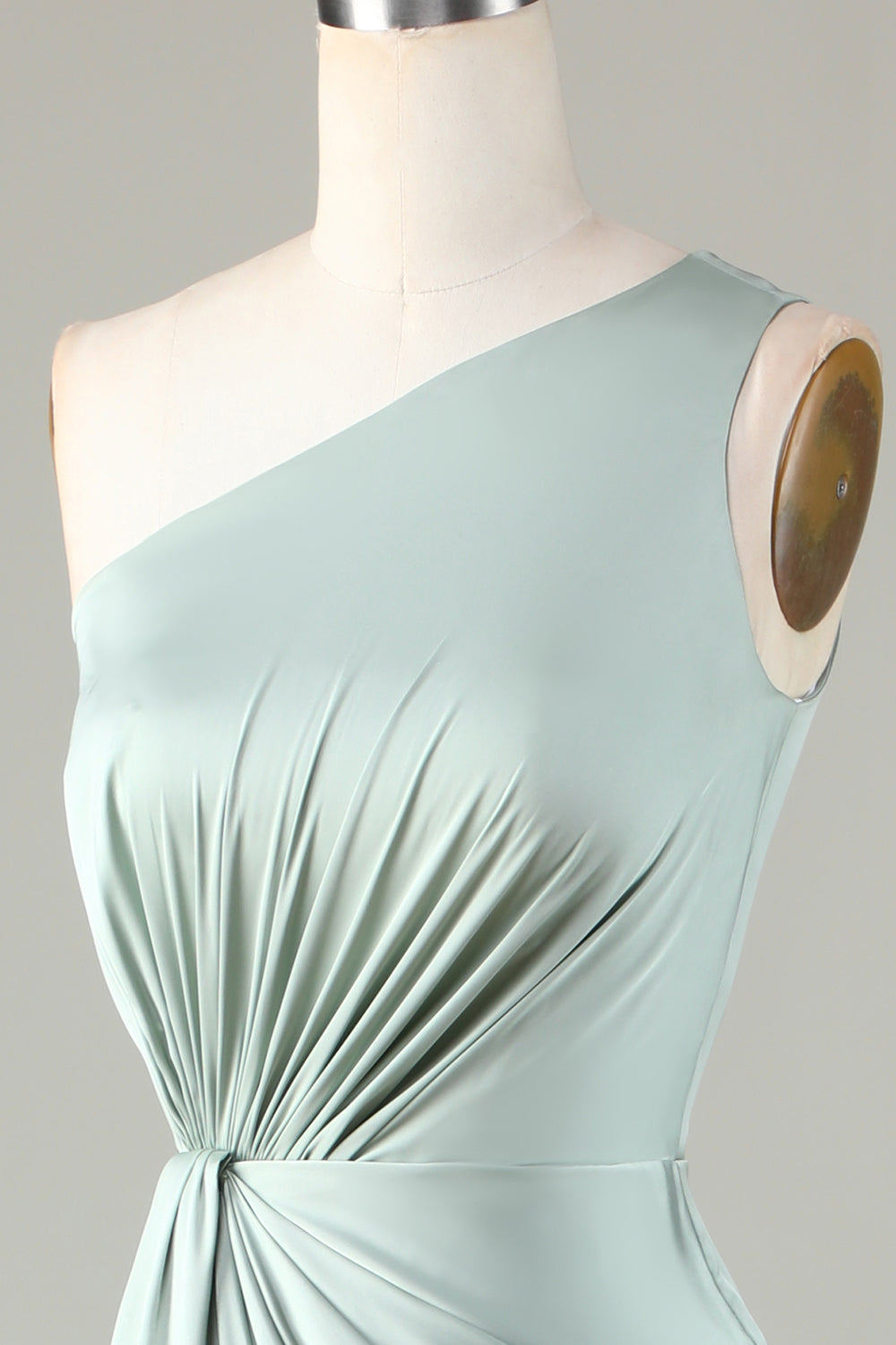 Robe de demoiselle d'honneur asymétrique matcha à volants