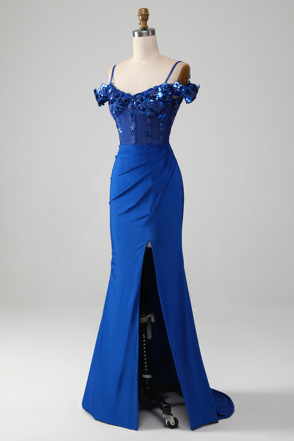 Vestido de fiesta corsé azul rey con cuentas y abertura