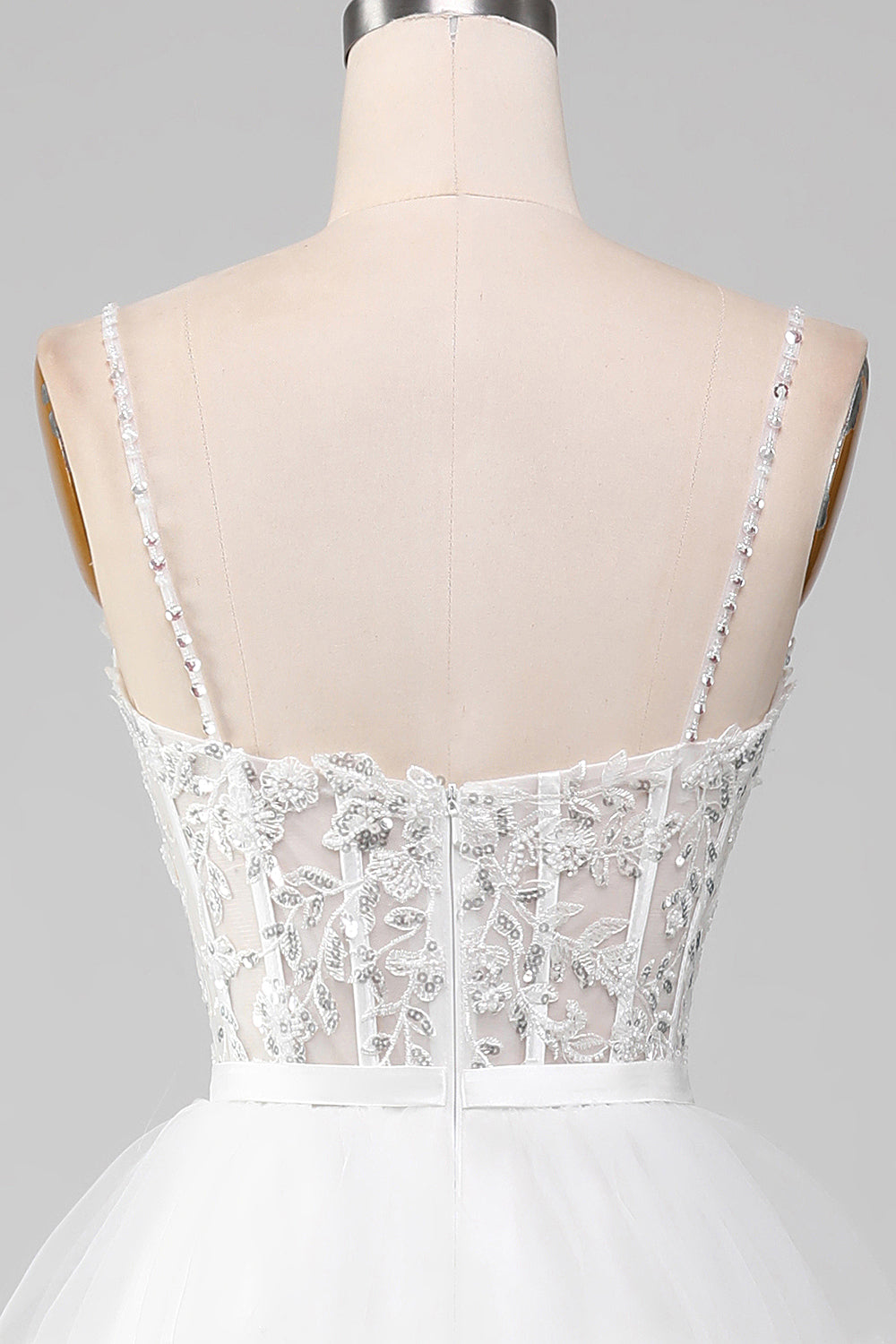 Robe De Bal Longue Corset Coupe Trapèze Étincelante Blanche À Niveaux Avec Fente