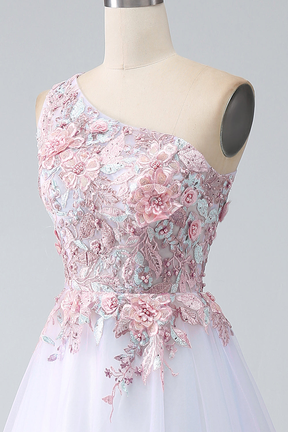 Robe de bal rose asymétrique à ligne A avec appliqués