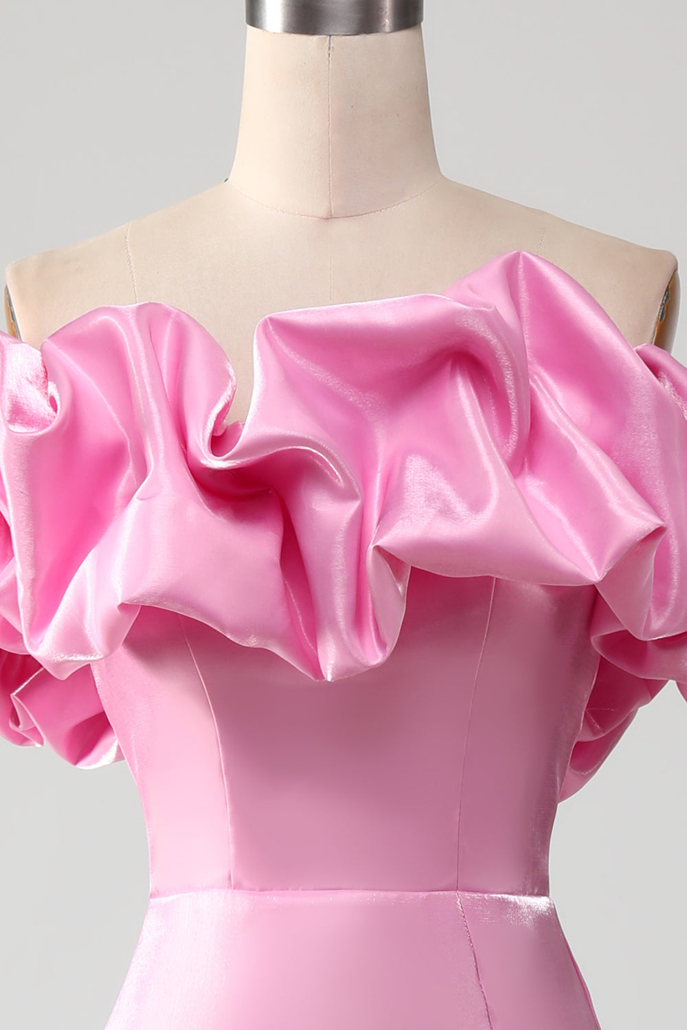 Robe de bal sirène rose à épaules dénudées avec volants