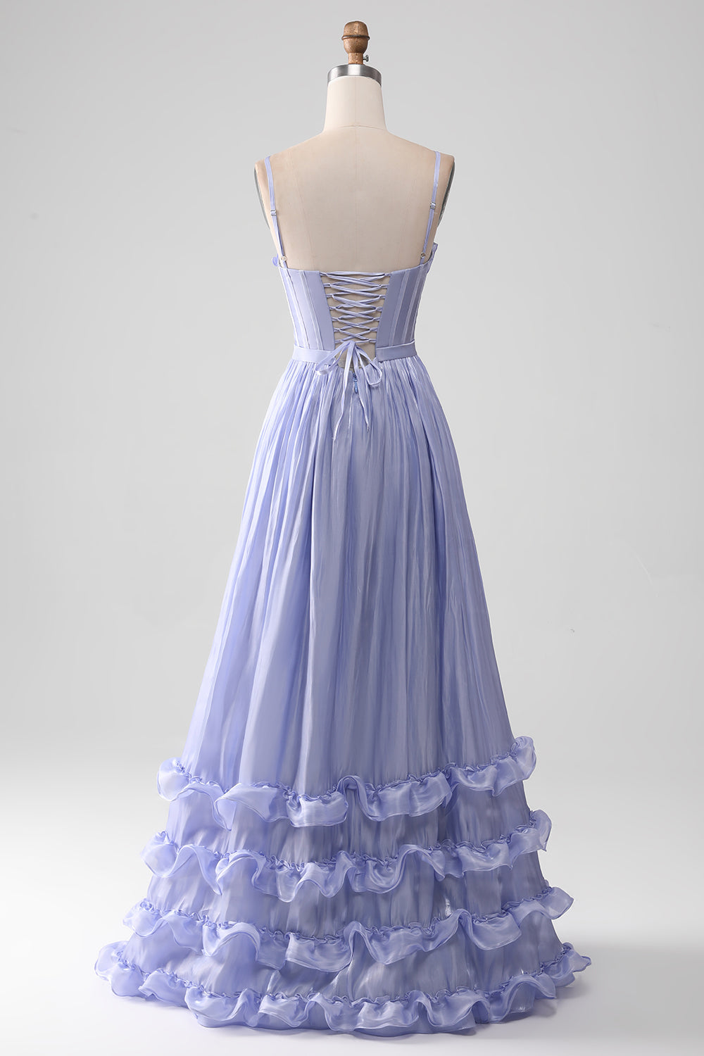 Robe de bal lavande à fines bretelles, coupe trapèze, à volants et fendue