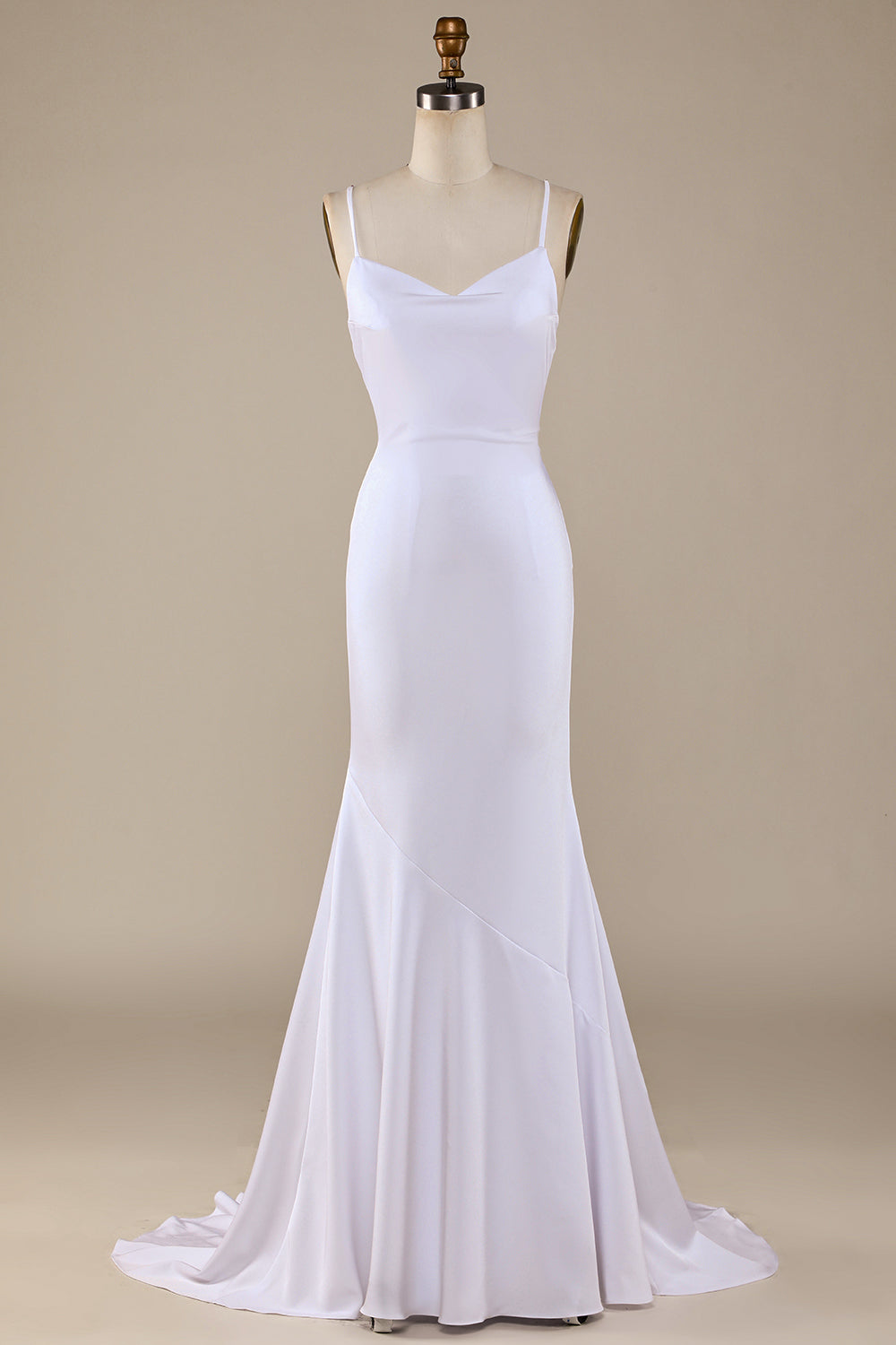 Robe de mariée sirène blanche à lacets et traîne balayage