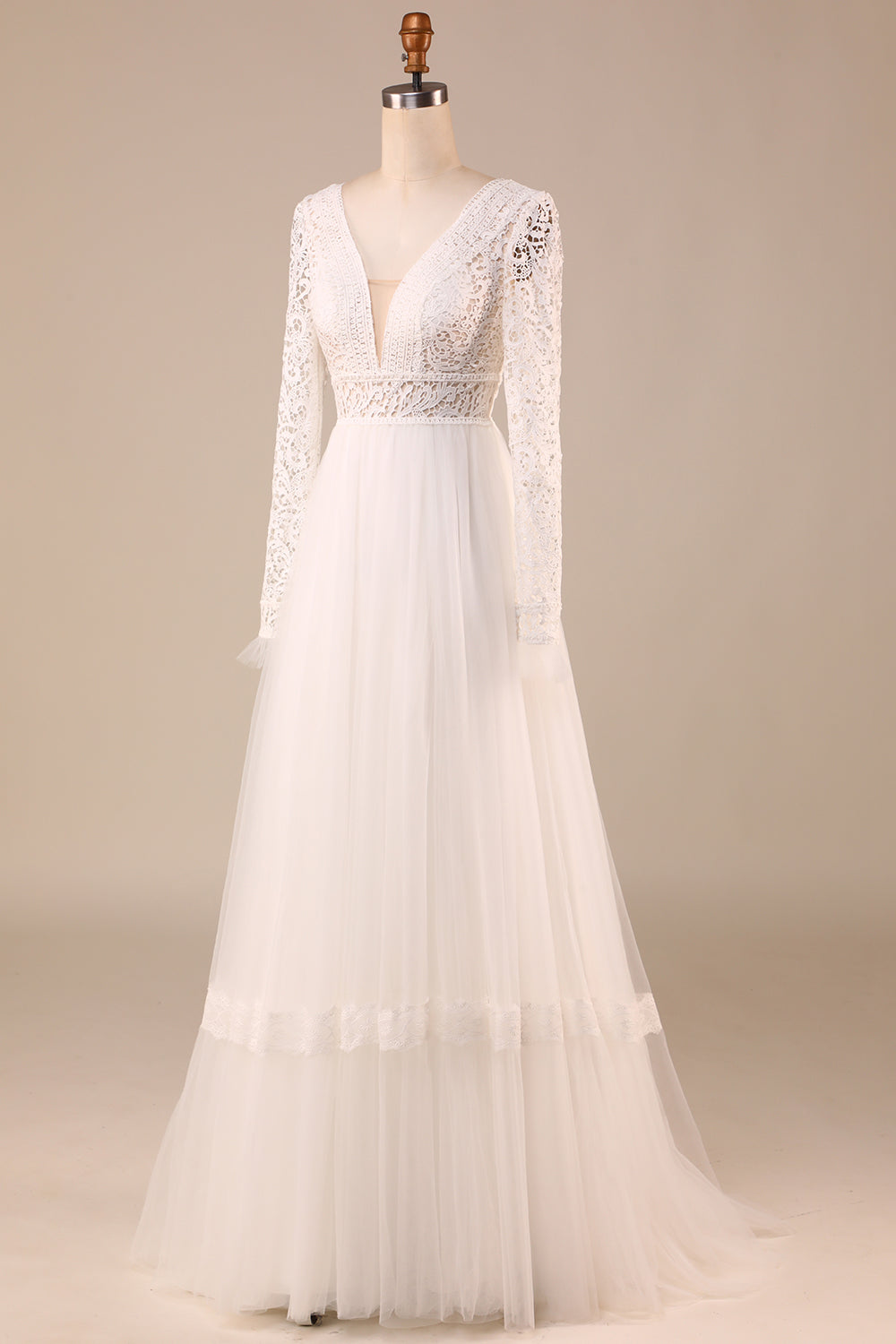Robe de mariée évasée en tulle ivoire à manches longues avec dentelle