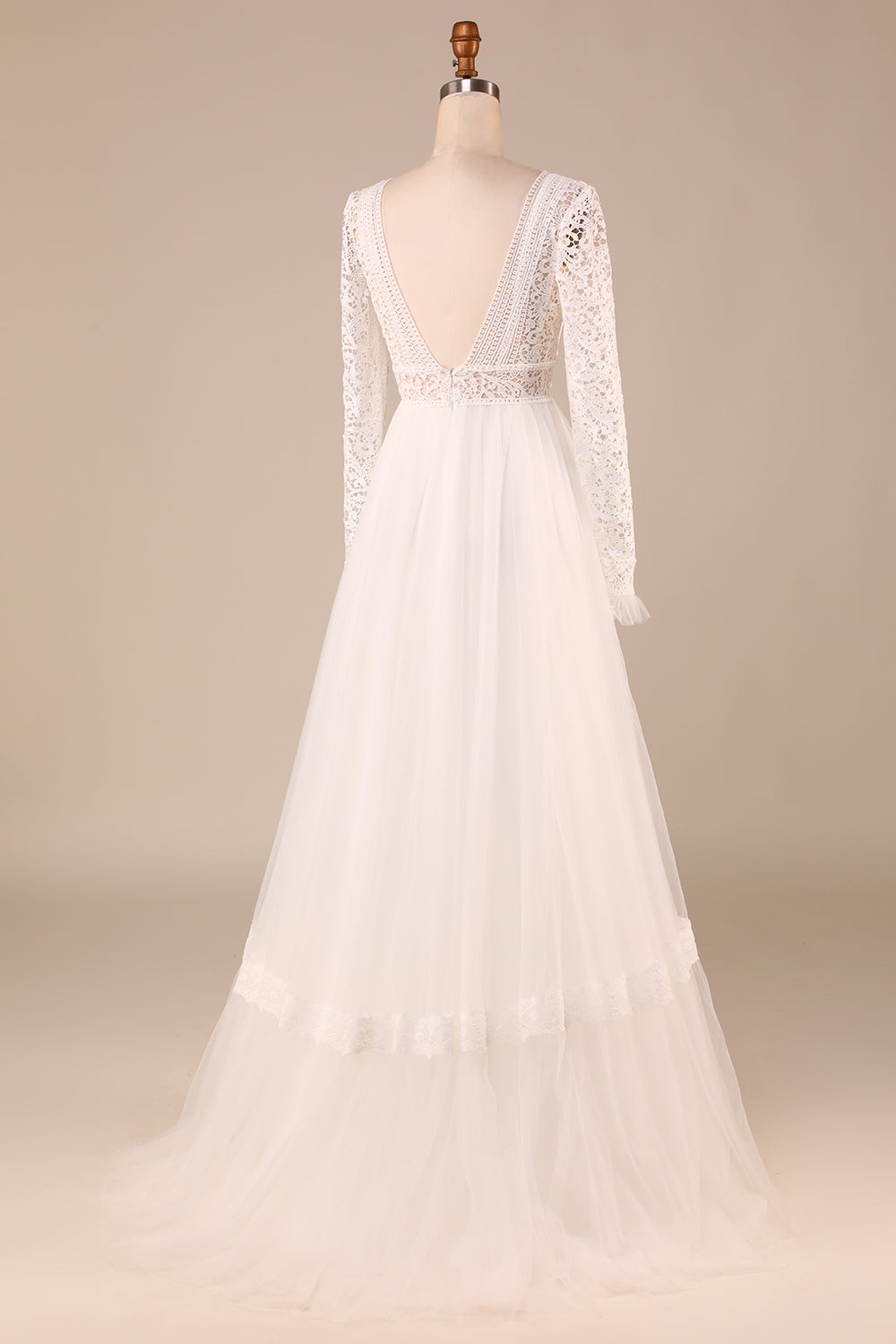 Robe de mariée évasée en tulle ivoire à manches longues avec dentelle