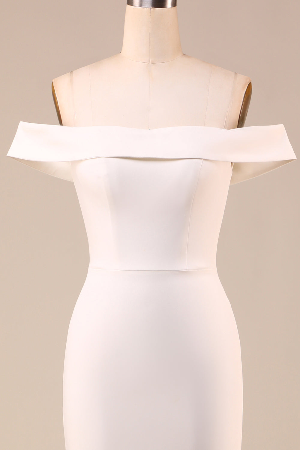Robe de mariée longue en dentelle ivoire sirène avec laçage au dos