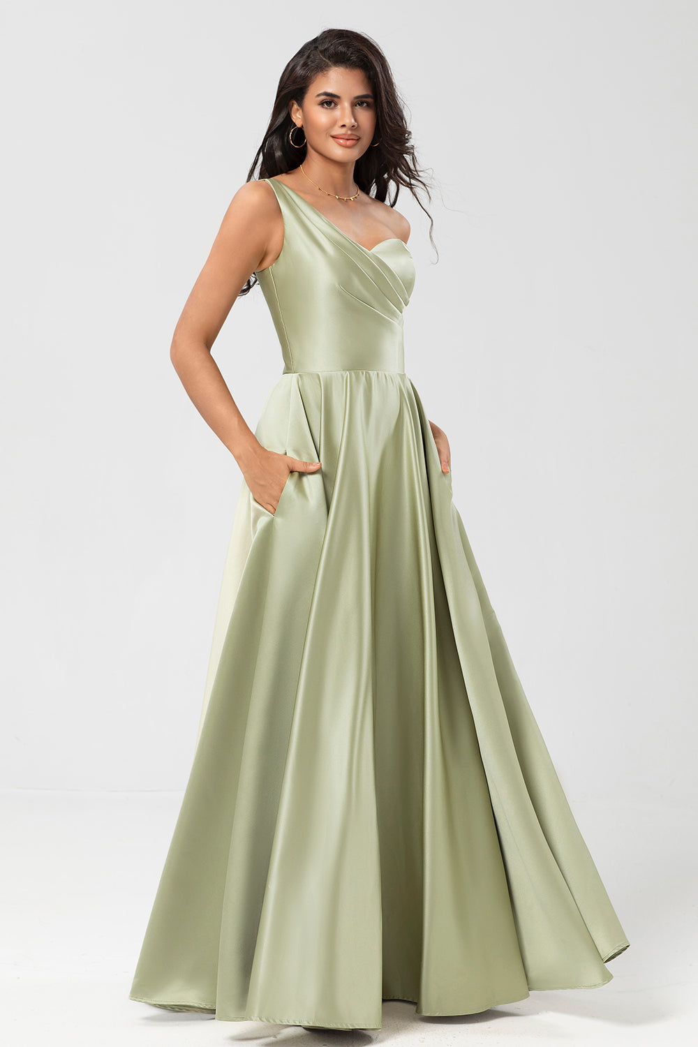 Robe de demoiselle d'honneur verte en satin à une épaule avec poches