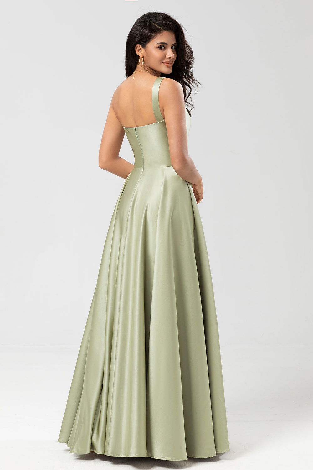 Robe de demoiselle d'honneur verte en satin à une épaule avec poches