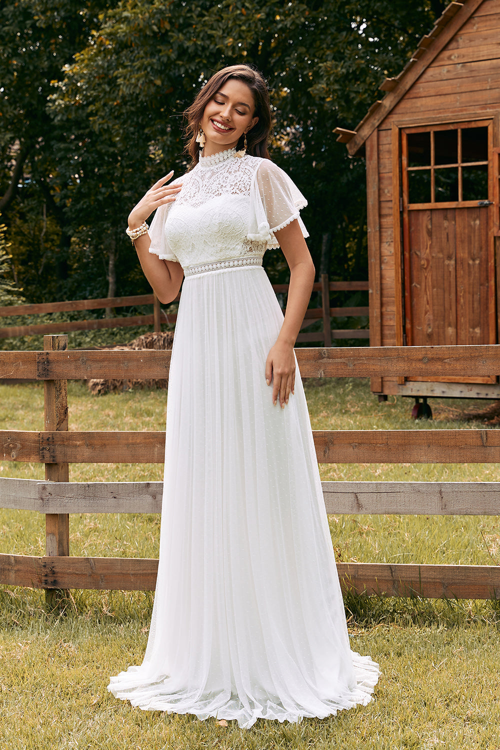 Robe de mariée bohème vintage en mousseline ivoire avec dentelle