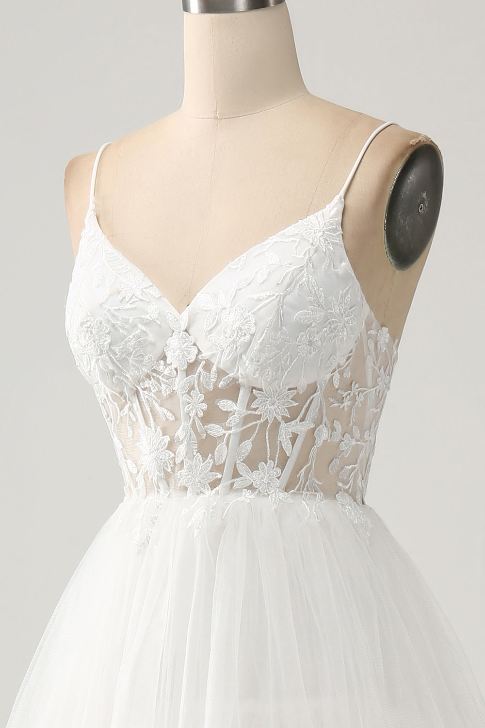 Robe de mariée longue ivoire en tulle à corset, ligne A, traîne et fente
