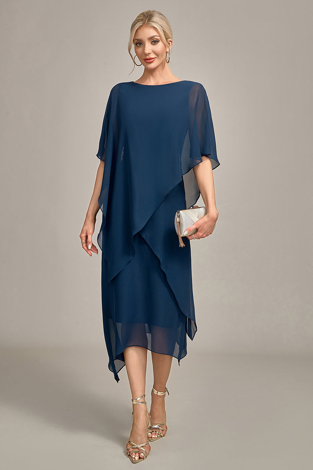 Robe de mère de la mariée trapèze en mousseline de soie bleu marine à encolure dégagée