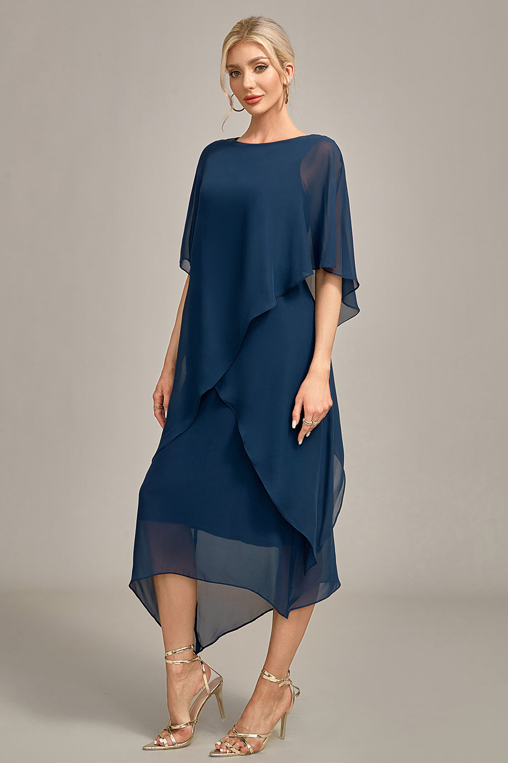 Robe de mère de la mariée trapèze en mousseline de soie bleu marine à encolure dégagée