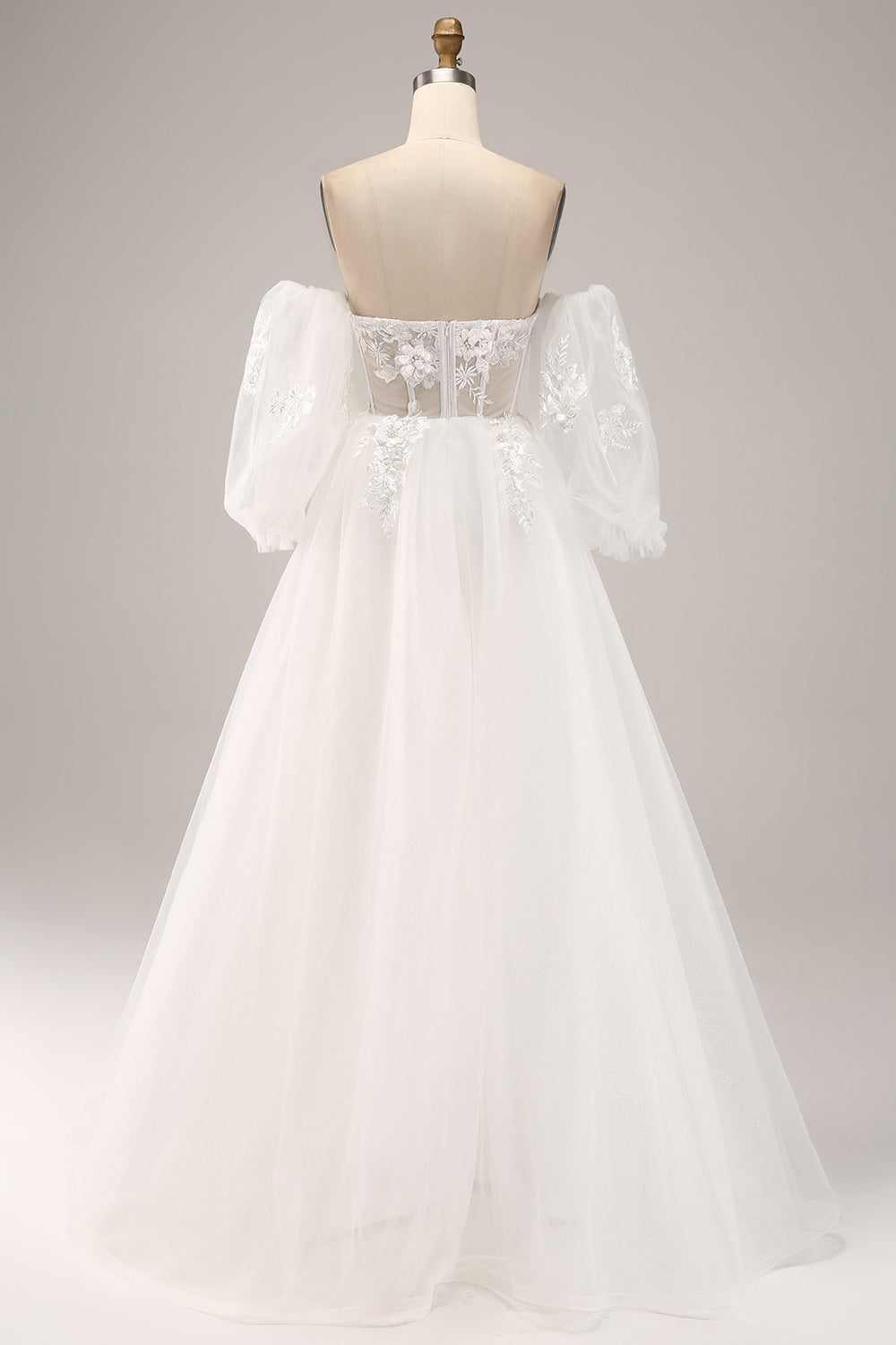 Robe de mariée bustier en tulle avec appliqués