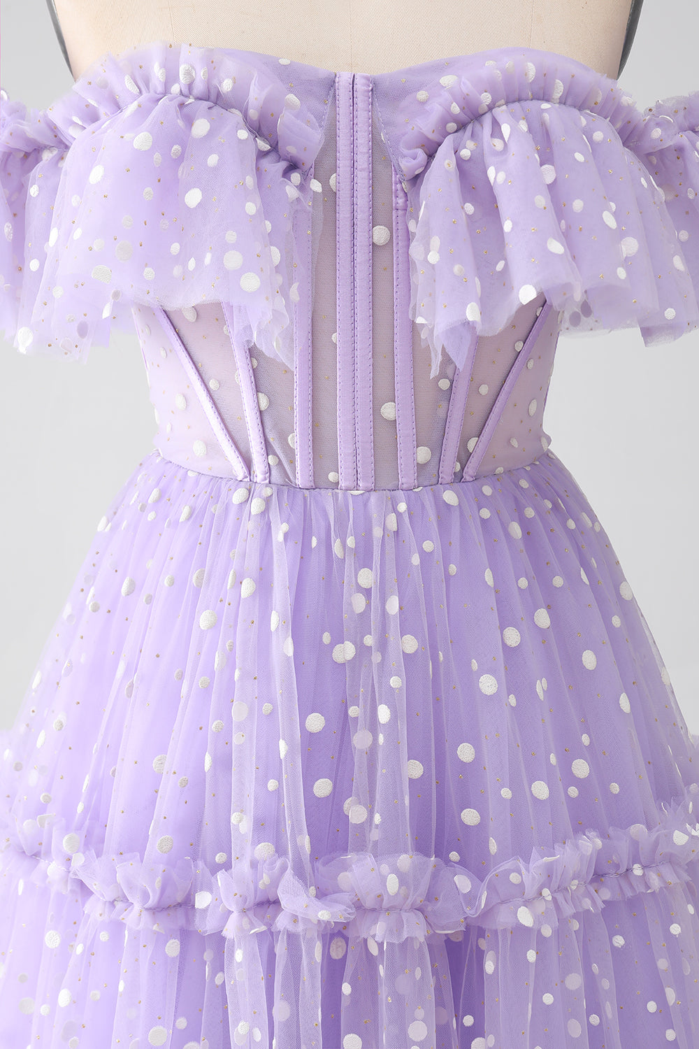 Robe de bal bustier lavande à épaules dénudées