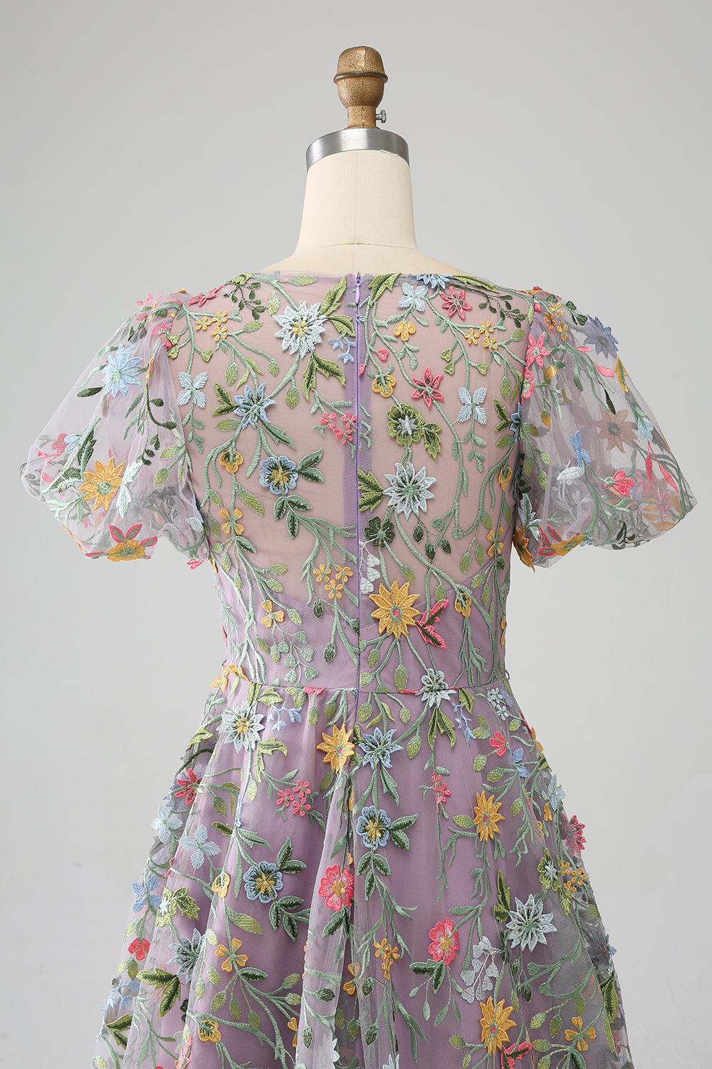 Robe de bal/princesse de promo brodée mauve à manches courtes