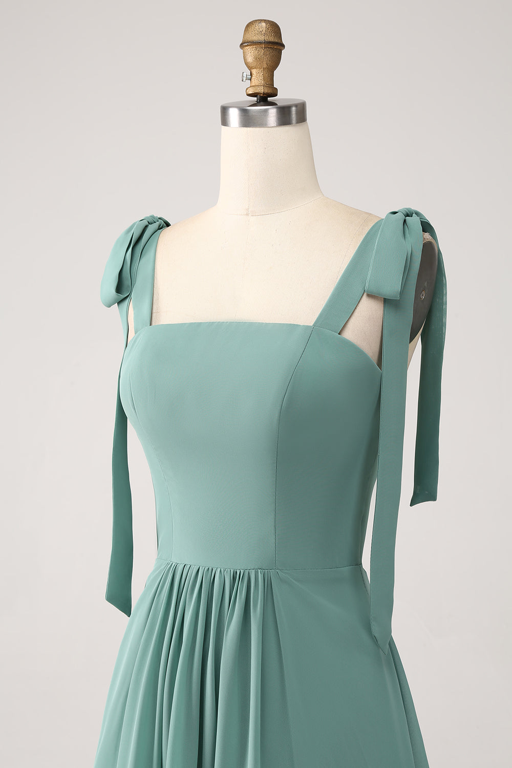Robe longue de demoiselle d'honneur plissée en mousseline verte coupe trapèze