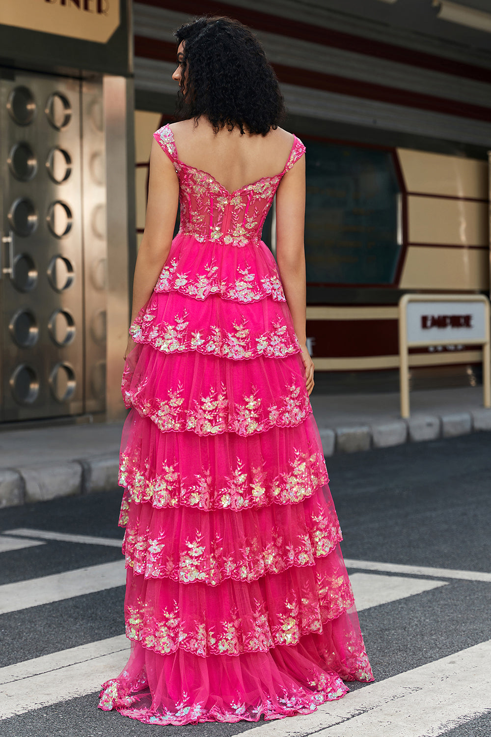 Vestido de Fiesta Largo Rosa con Hombros Descubiertos, Línea A, Princesa, con Aplicaciones