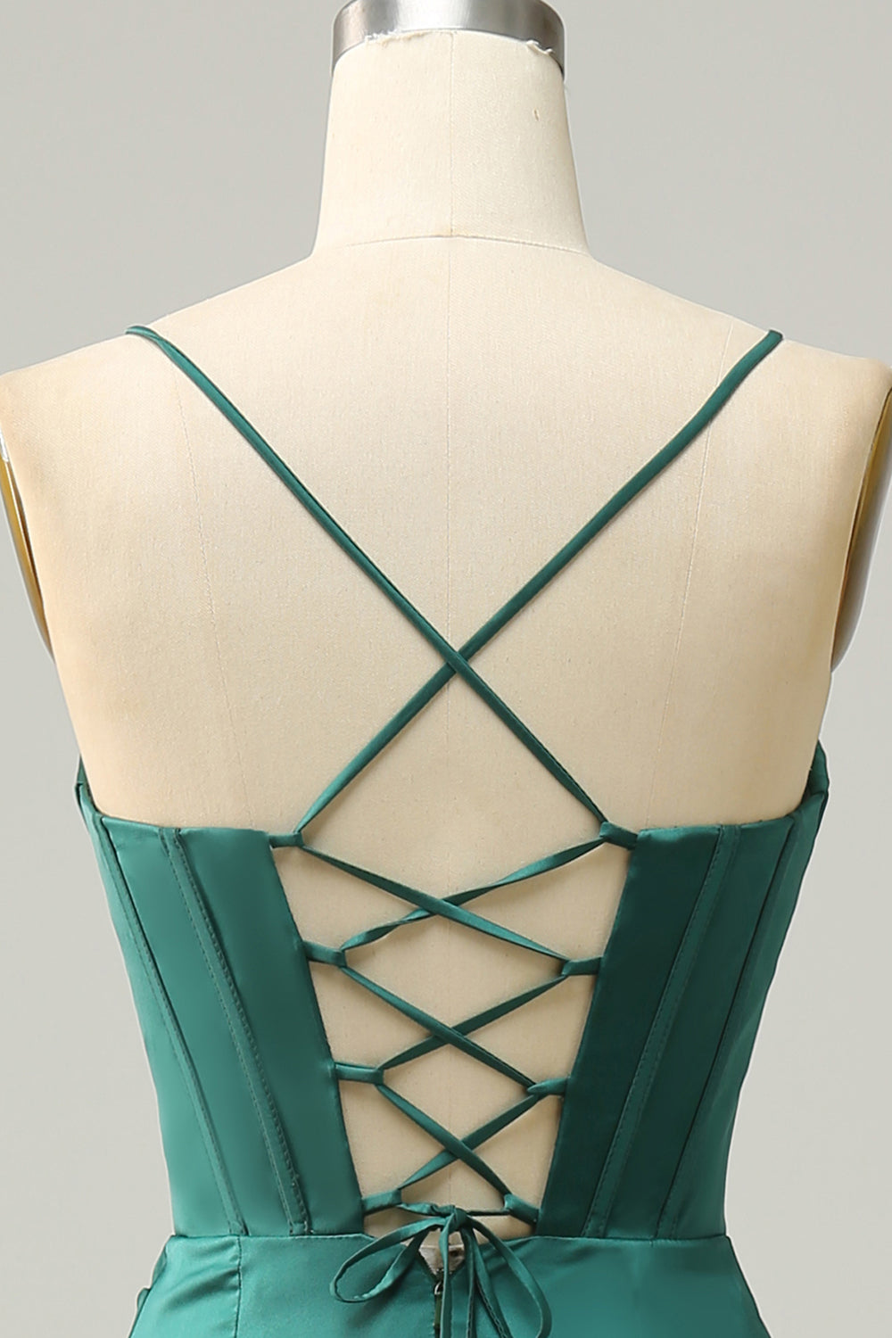 Robe de bal sirène vert foncé à fines bretelles