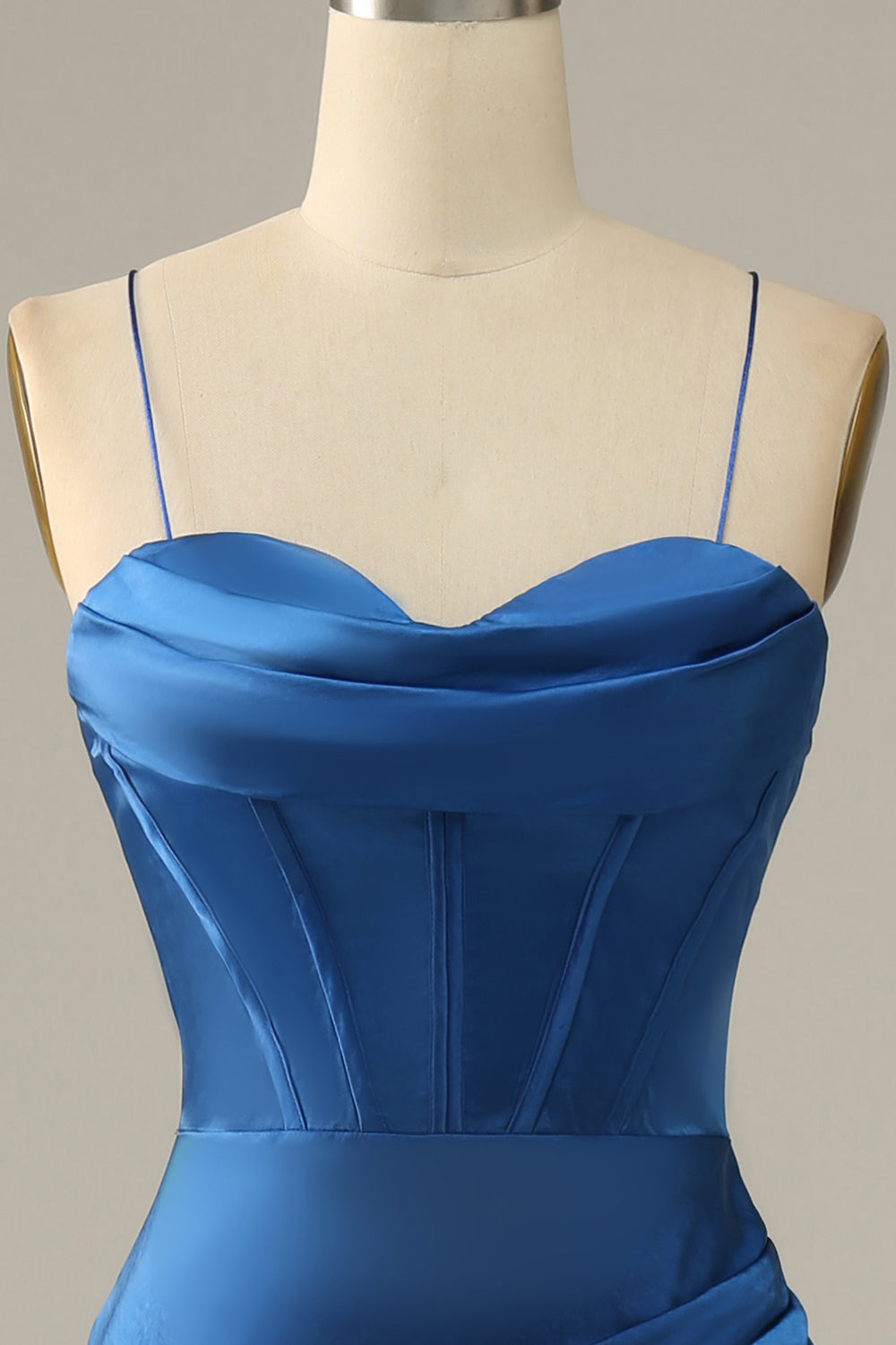 Robe de bal sirène vert foncé à fines bretelles