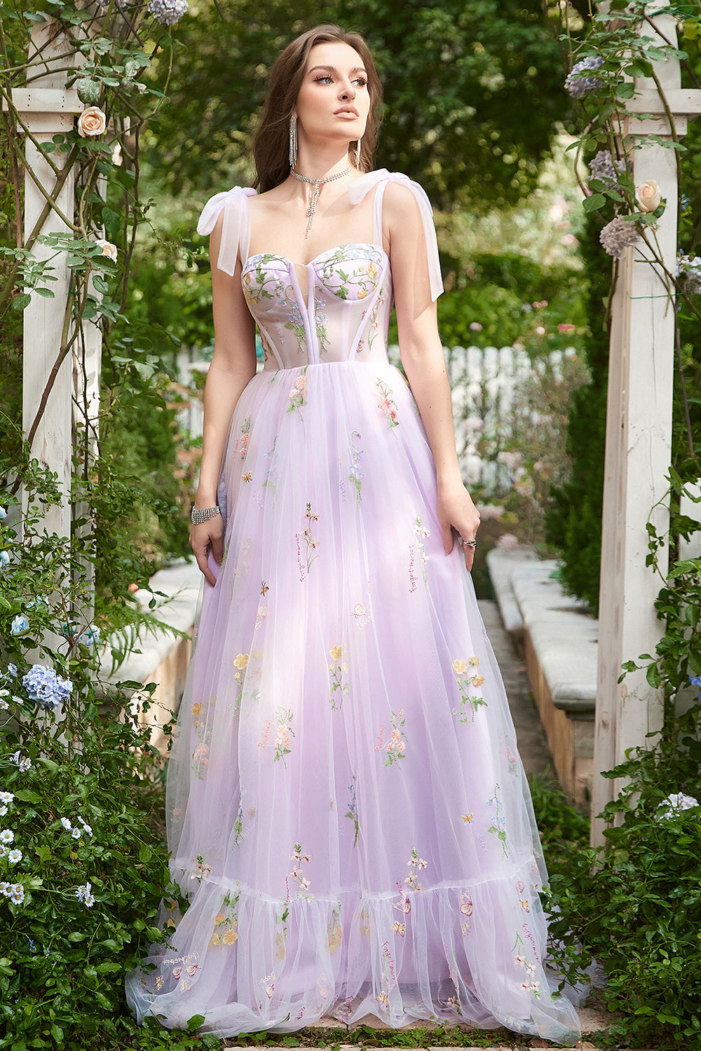 Robe longue de bal corset brodée noire