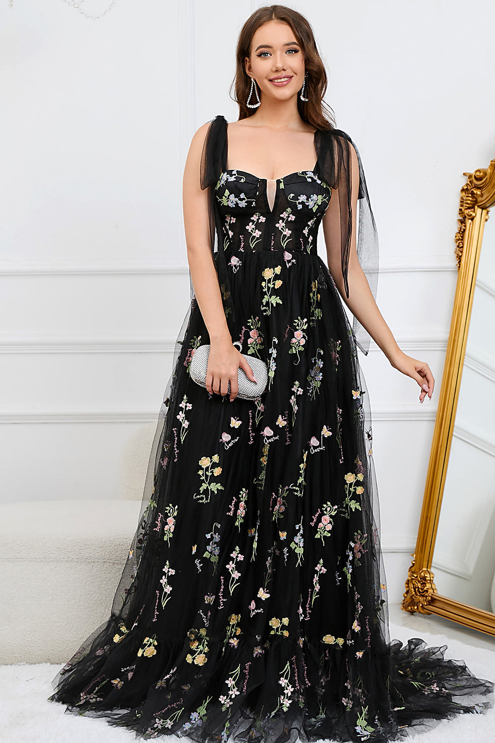 Robe de bal longue en tulle brodé gris-bleu à corset évasé