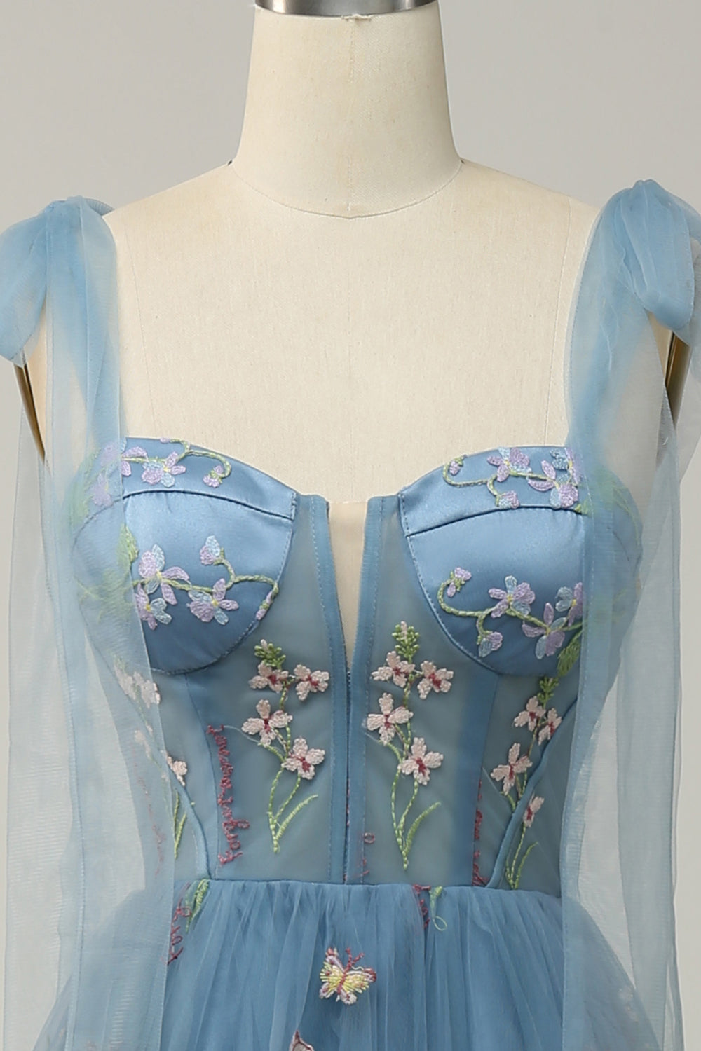 Robe longue de bal corset brodée noire