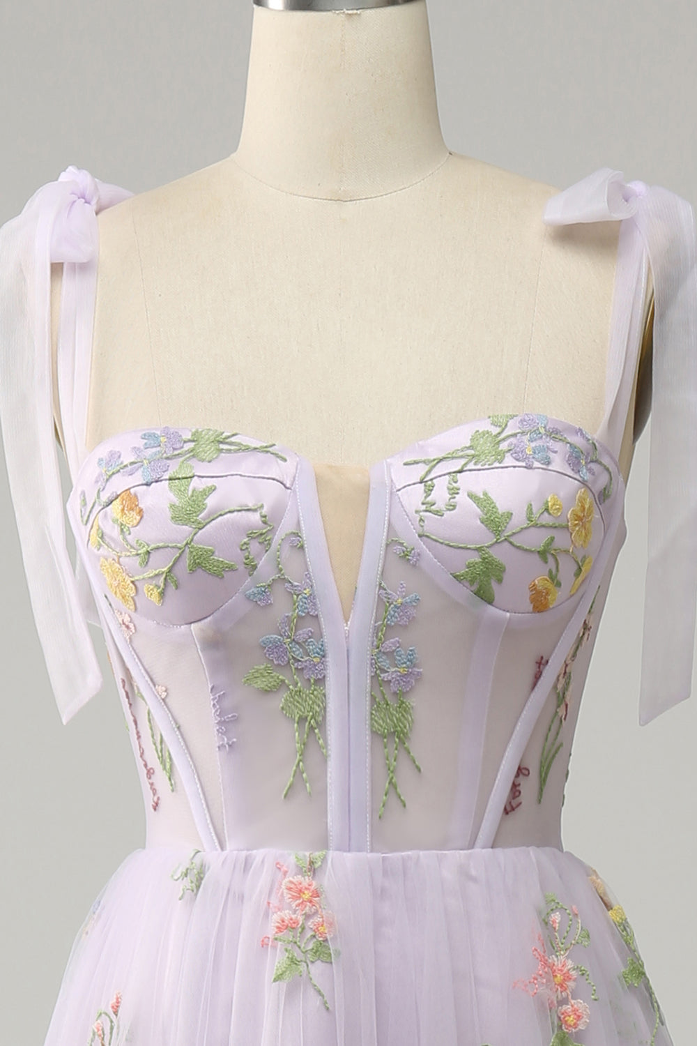 Robe longue de bal corset brodée noire
