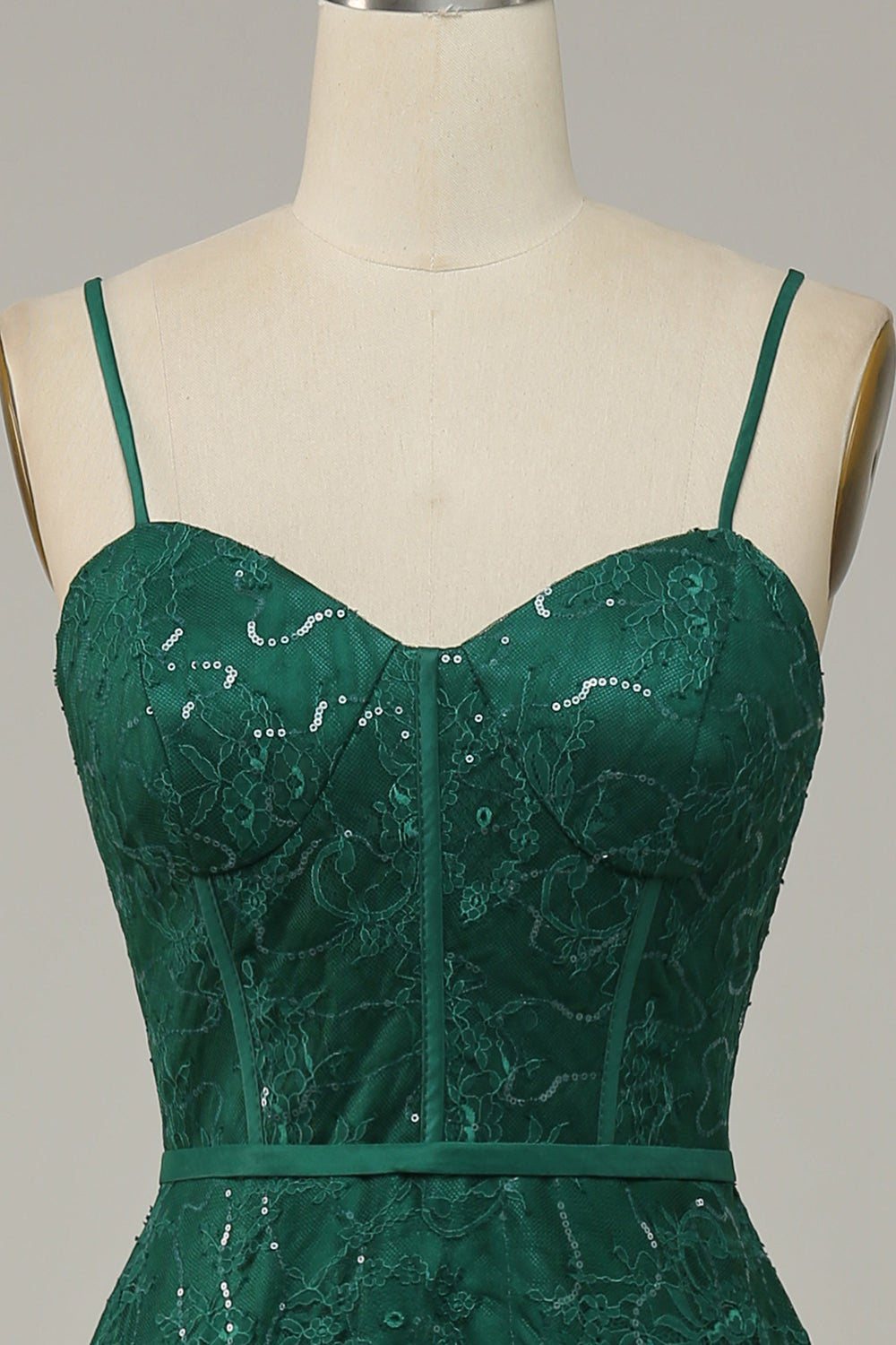 Robe de bal corset vert foncé en dentelle à fines bretelles