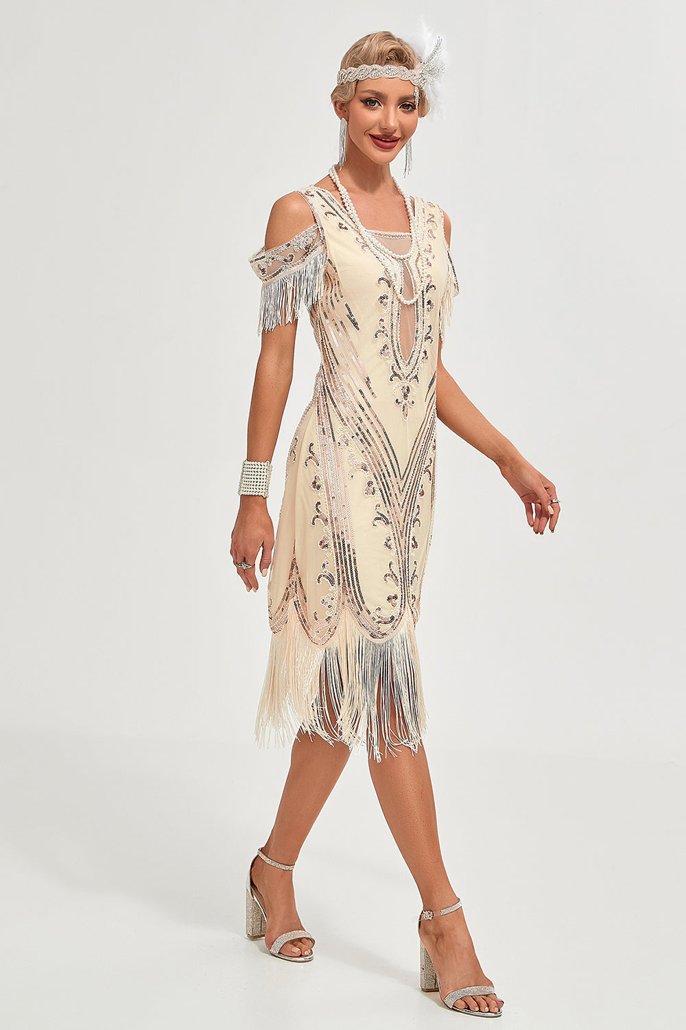 Robe Gatsby années 20 noire à épaules dénudées, sequins et franges