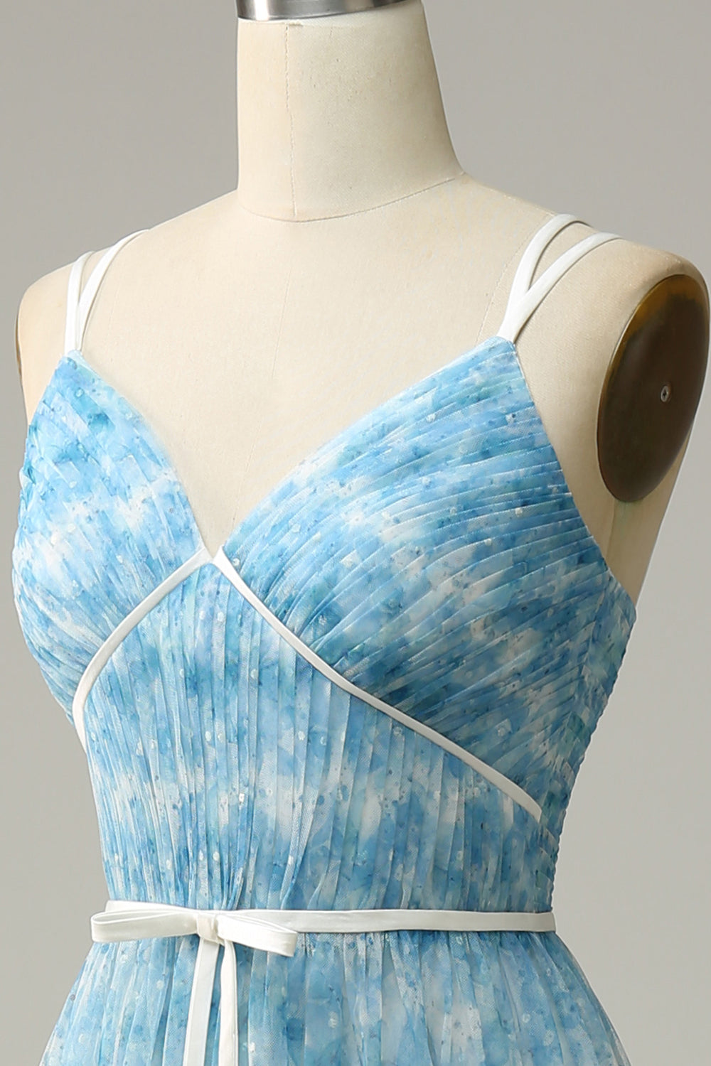 Robe longue de demoiselle d'honneur trapèze en tulle imprimé bleu