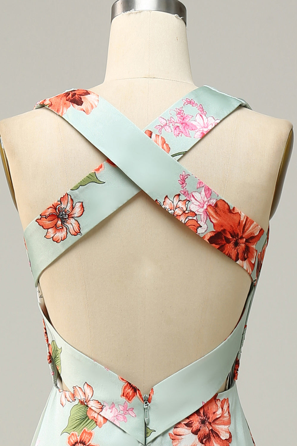 Robe de demoiselle d'honneur trapèze sans manches à licou verte