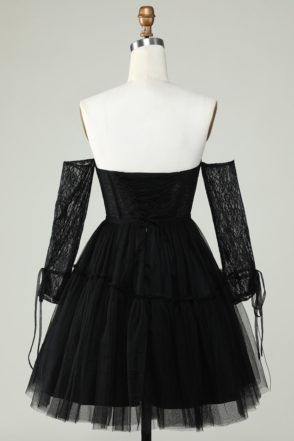 Robe de remise de diplôme noire bustier à manches longues