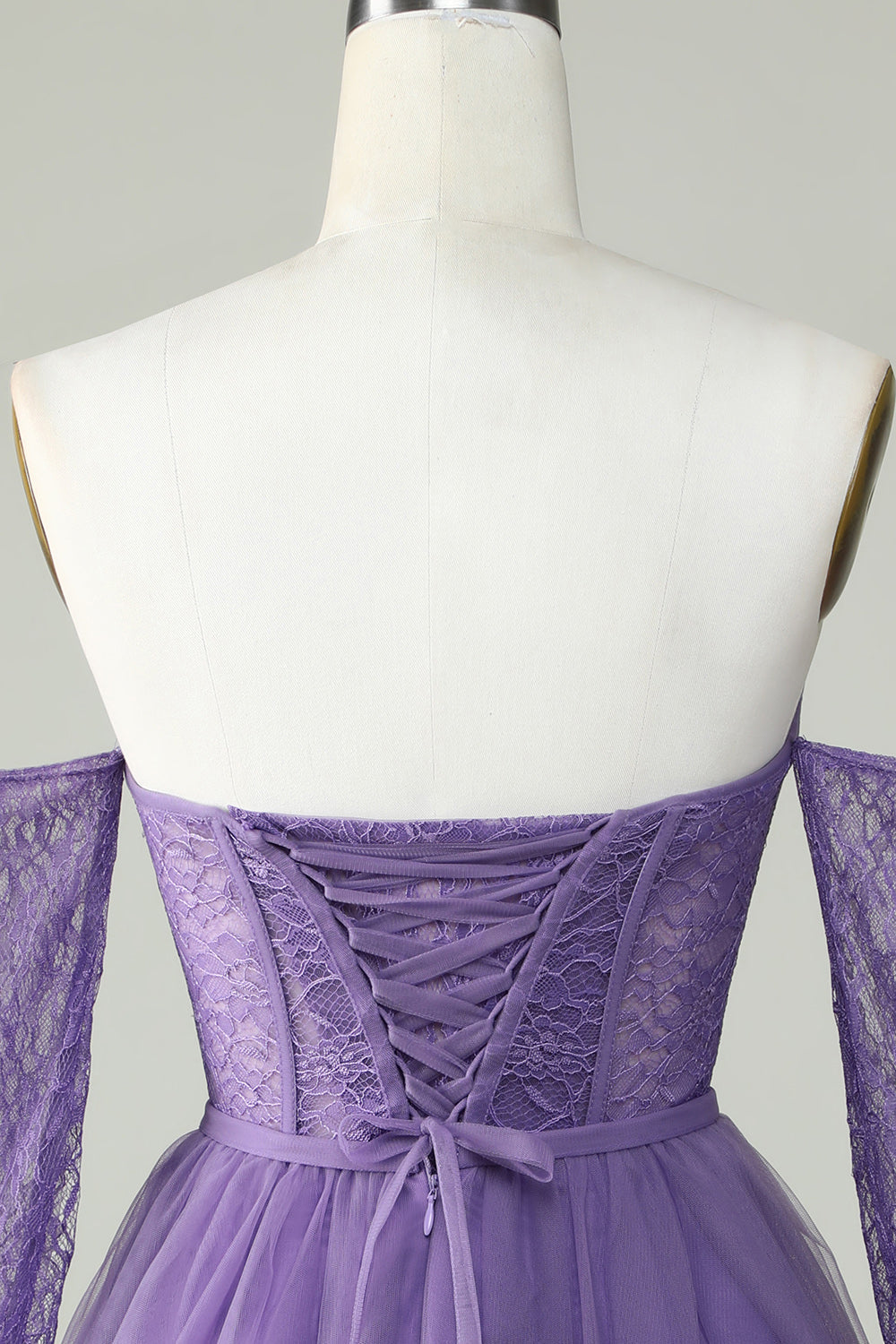 Robe de remise de diplôme noire bustier à manches longues