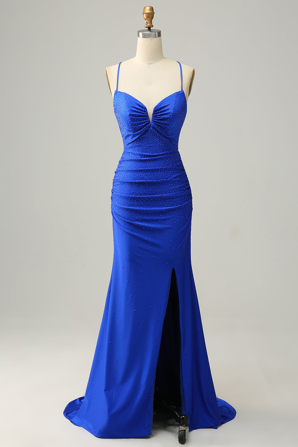 Robe de bal longue sirène bleu roi à bretelles spaghetti et perles