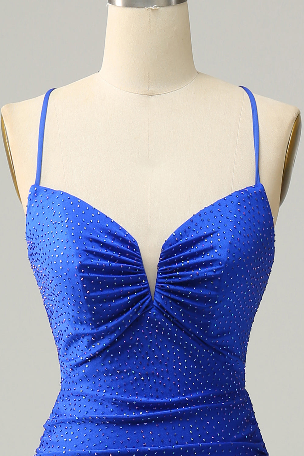 Robe de bal longue sirène bleu roi à bretelles spaghetti et perles