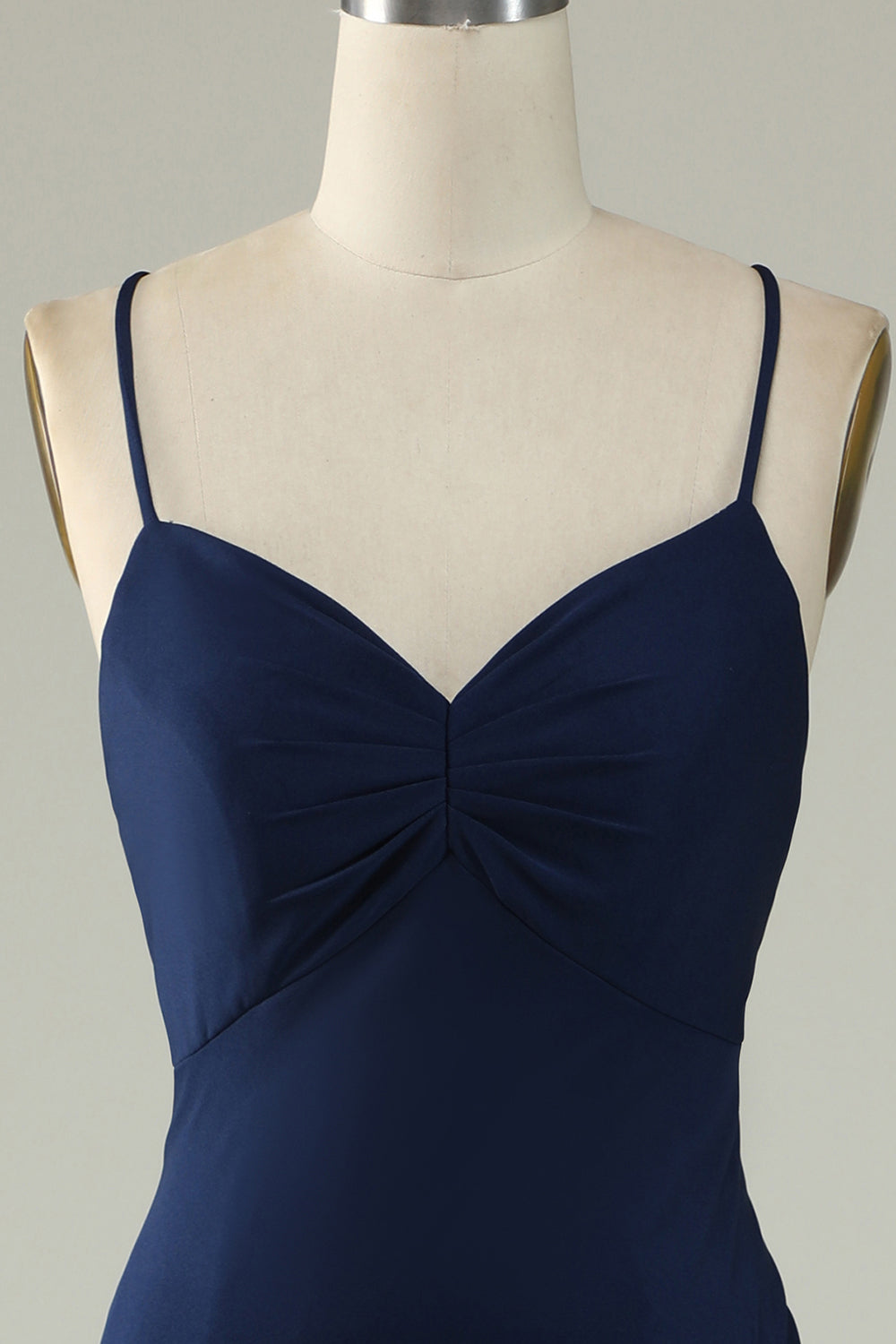 Robe de soirée sirène bleu marine taille plus à bretelles spaghetti et fente frontale