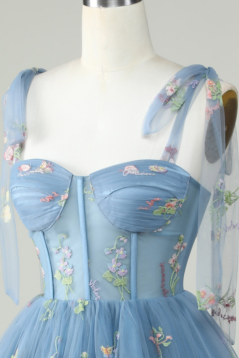 Jolie Robe Courte de Remise des Diplômes Verte Coupe Trapèze à Bretelles Fines avec Appliques
