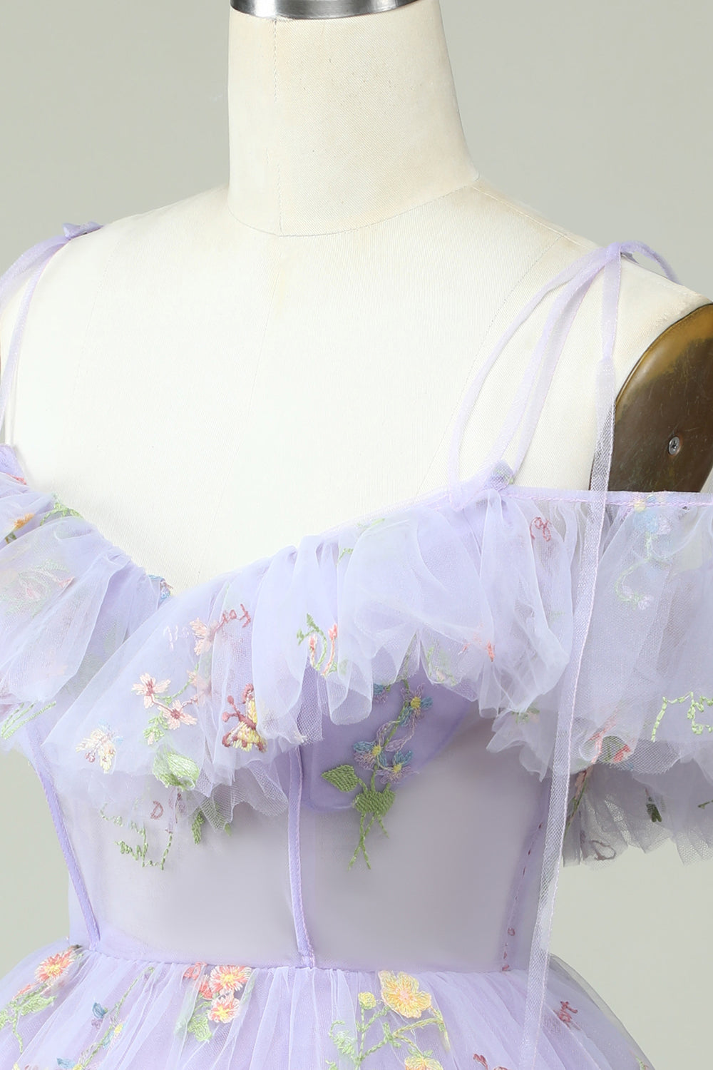 Robe de graduation lavande à épaules dénudées avec corset et volants