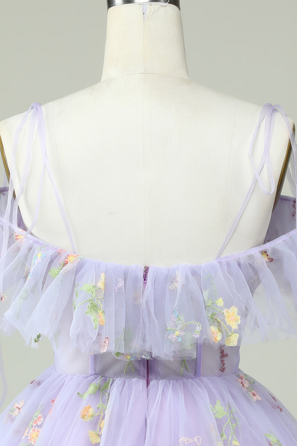 Robe de graduation lavande à épaules dénudées avec corset et volants