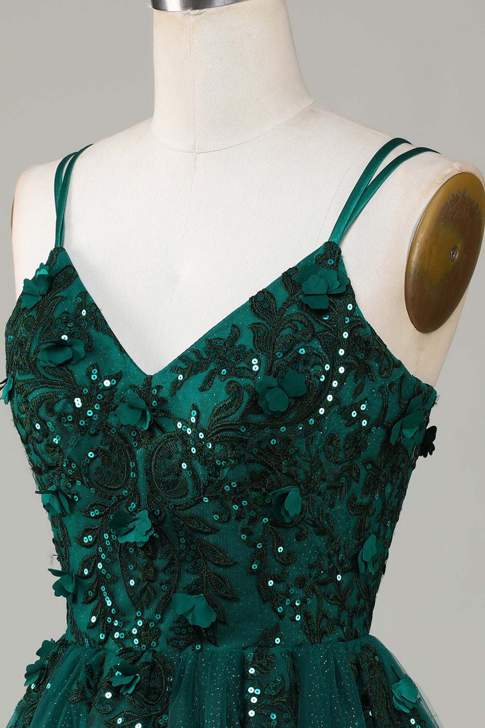 Robe courte de bal de promo trapèze vert foncé à fines bretelles élégante avec appliques et perles
