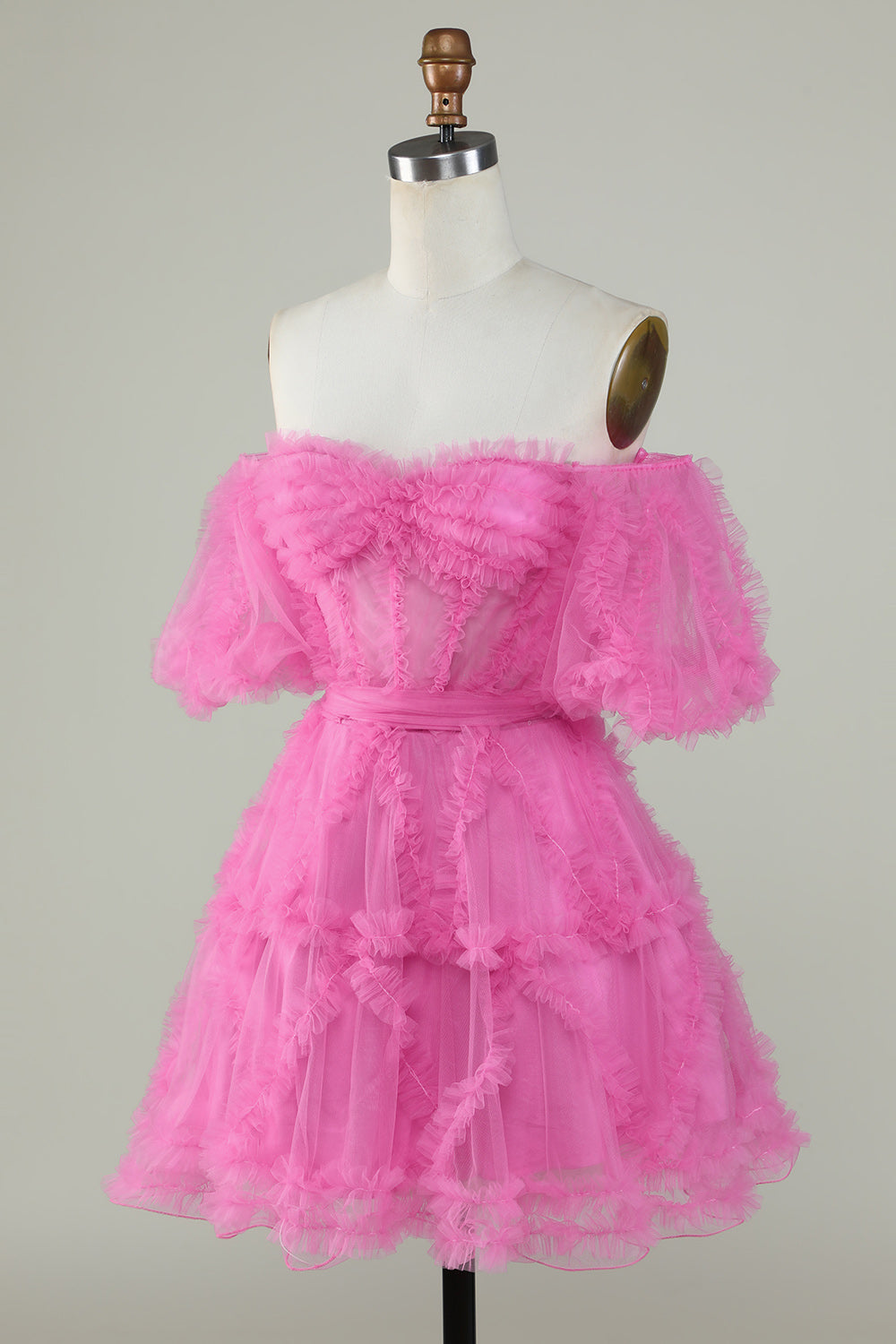 Robe de bal de fin d'année élégante en tulle violet avec corset et épaules dénudées, coupe trapèze