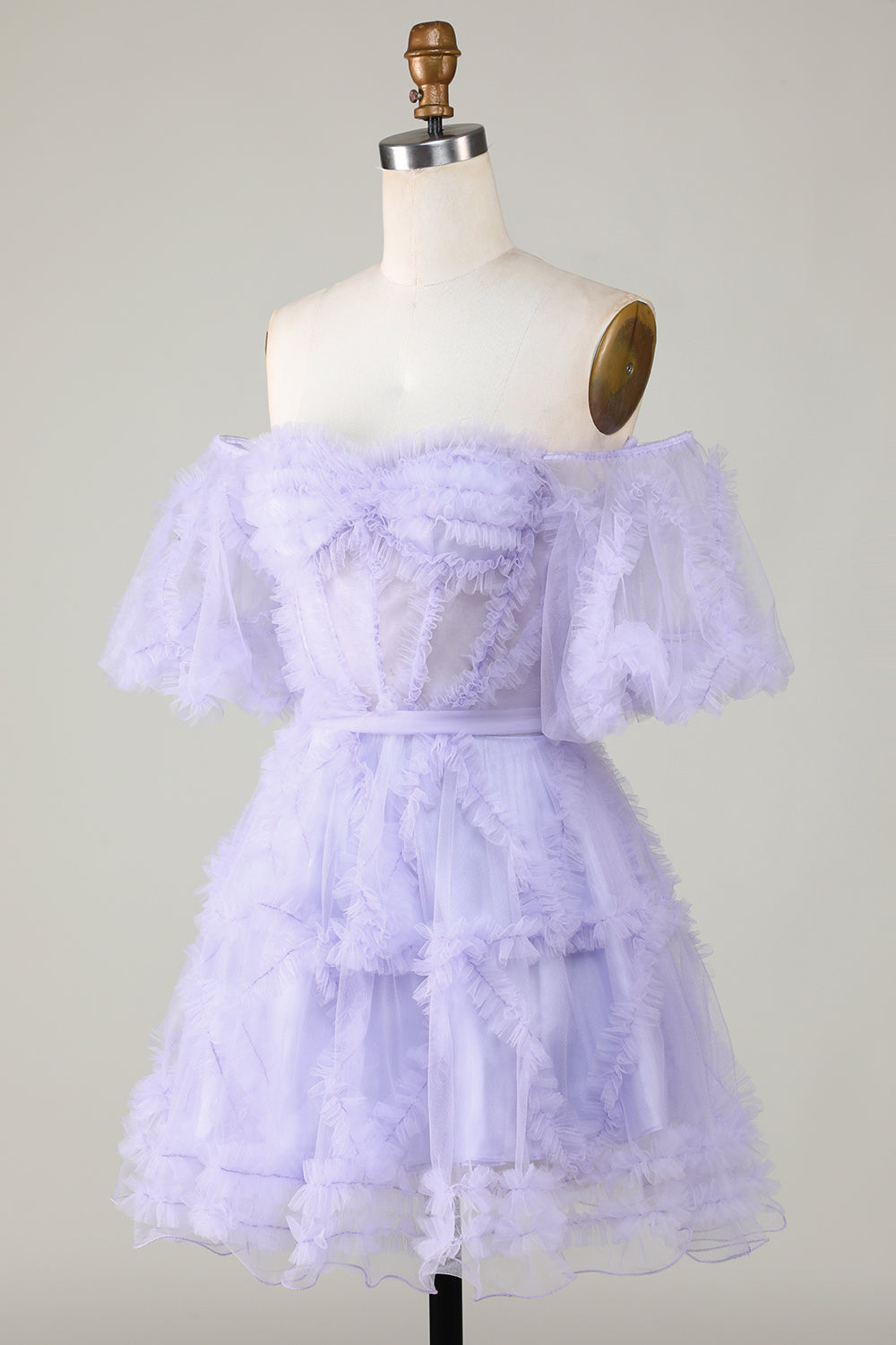 Robe de bal de fin d'année élégante en tulle violet avec corset et épaules dénudées, coupe trapèze