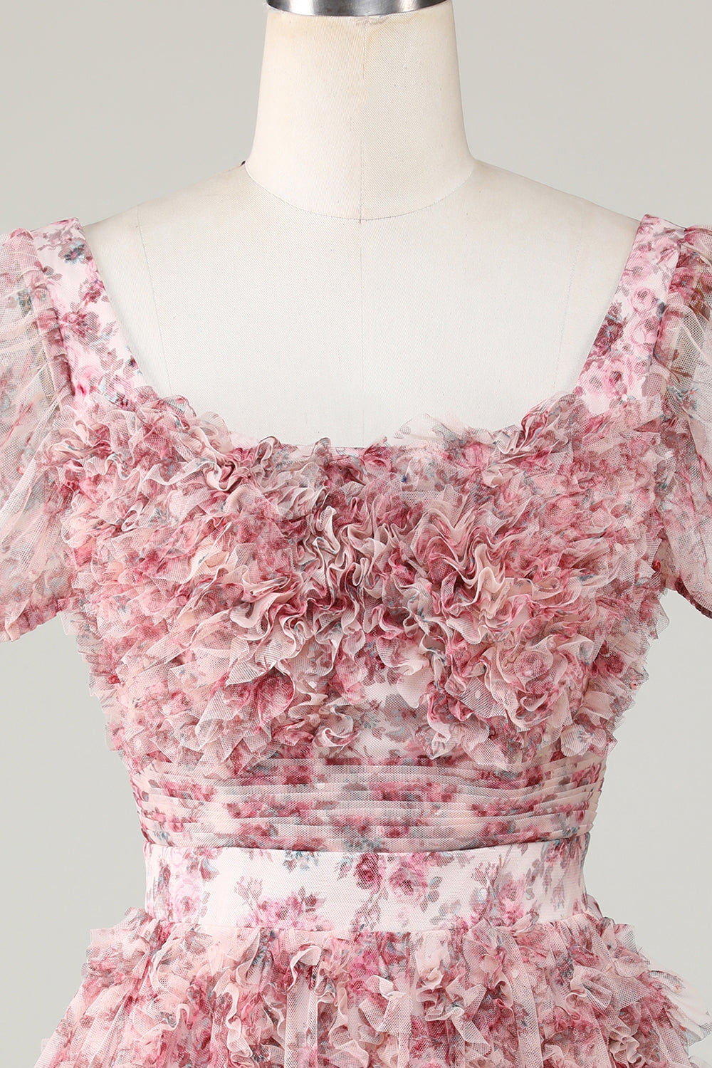 Robe de graduation trapèze mignonne à fleurs ivoires et rouges avec volants