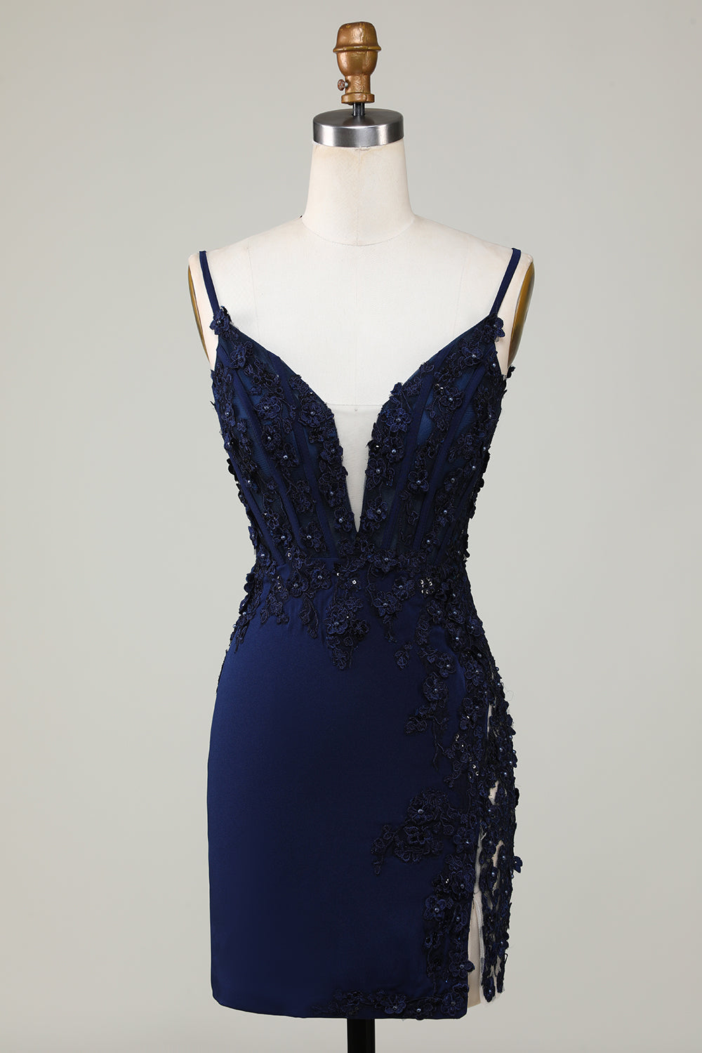 Robe de remise des diplômes courte et moulante de couleur bleu marine pailletée avec corset et dentelle