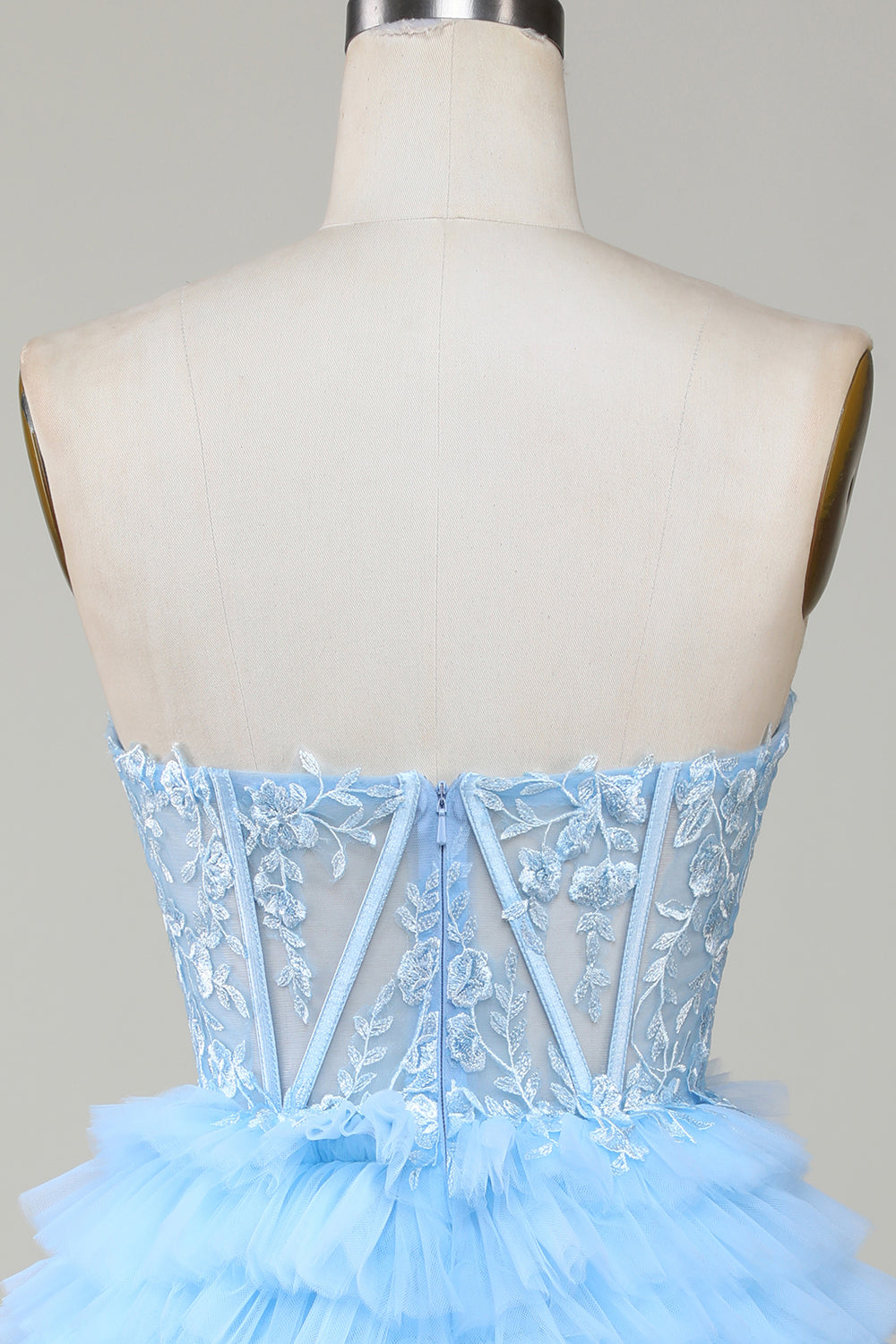 Mignonne robe de bal courte bleue en corset ligne A cœur avec volants