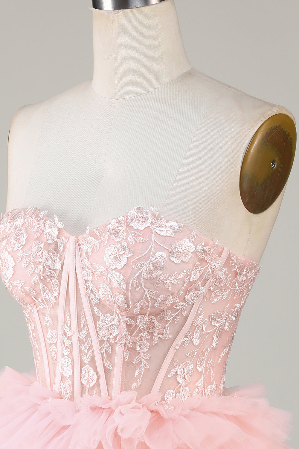 Mignonne robe de bal courte bleue en corset ligne A cœur avec volants